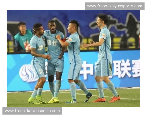 绝代双骄，绿茵传奇：山东鲁能与苏宁的恩怨情仇